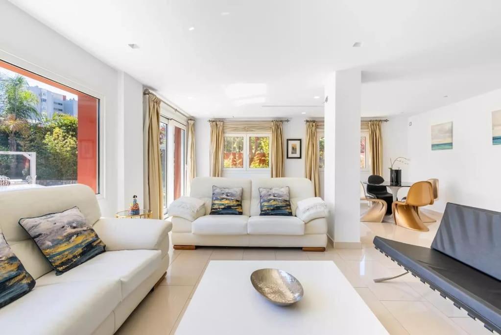 Ohana Luxury Villa With Heated Pool مالقة المظهر الخارجي الصورة