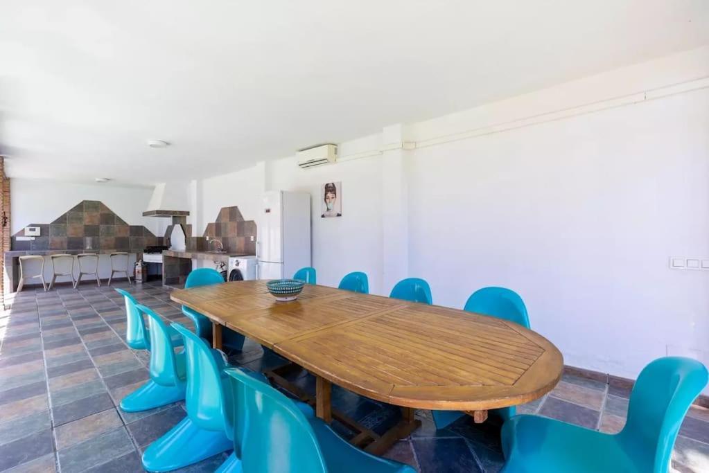 Ohana Luxury Villa With Heated Pool مالقة المظهر الخارجي الصورة