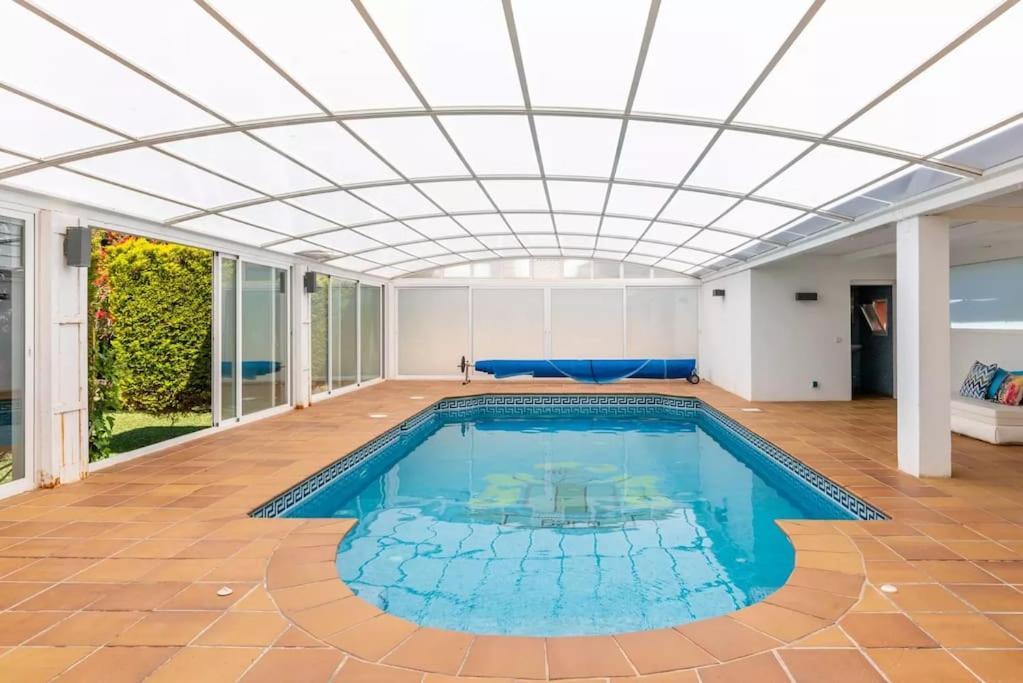 Ohana Luxury Villa With Heated Pool مالقة المظهر الخارجي الصورة